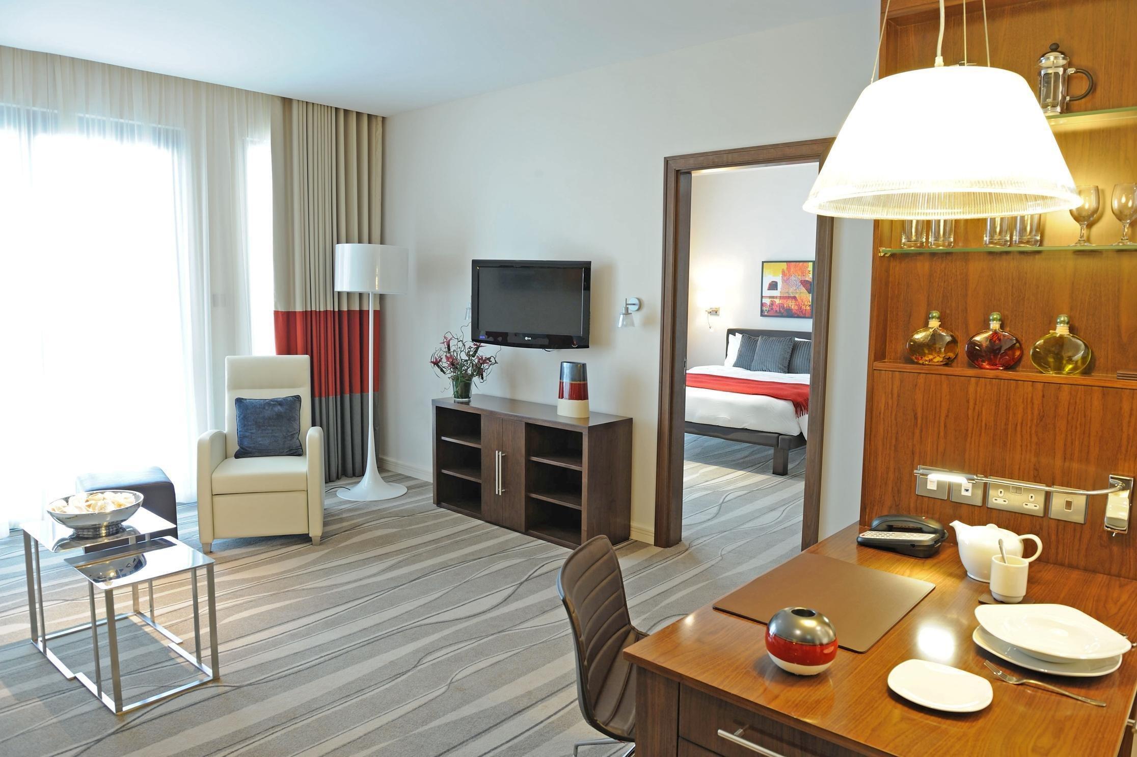 Staybridge Suites Yas Island Abu Dhabi, An Ihg Hotel Room photo